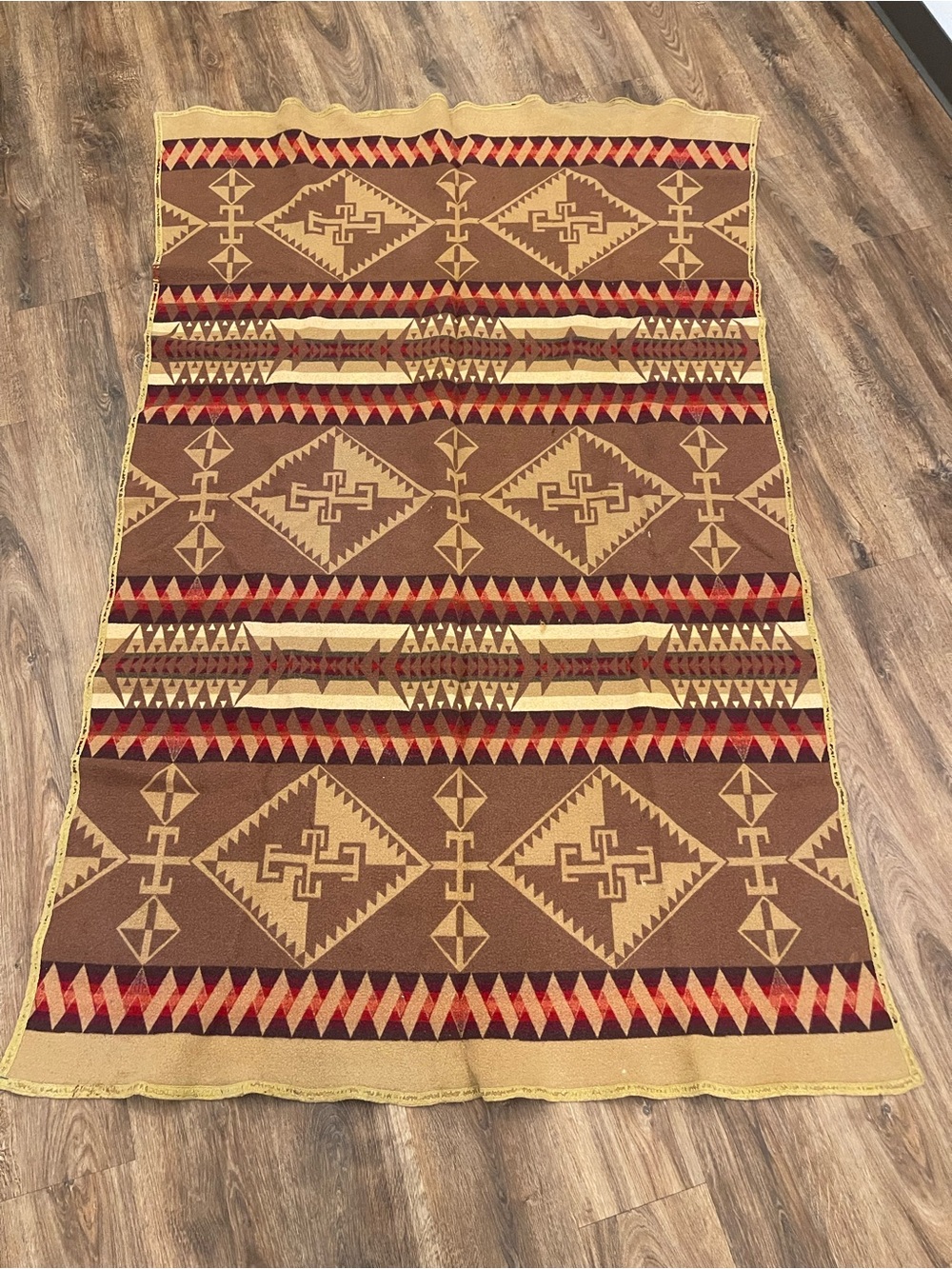 Vintage 20s Pendleton? Brown Reversible Wool Throw Blanket Aztec Tribal Western